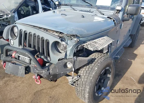 2014 Jeep Wrangler Unlimited Sport z USA, uszkodzony, nr VIN 1C4BJWDG6EL264314